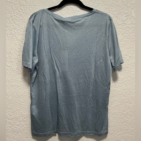 New Lune Top- Size L- color: blue - Picture 2 of 5